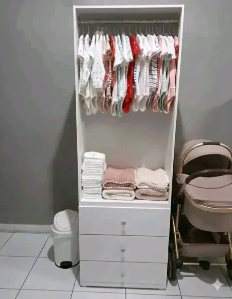 busco mueble para la ropa de mi bebe. Foto 2 de 5.