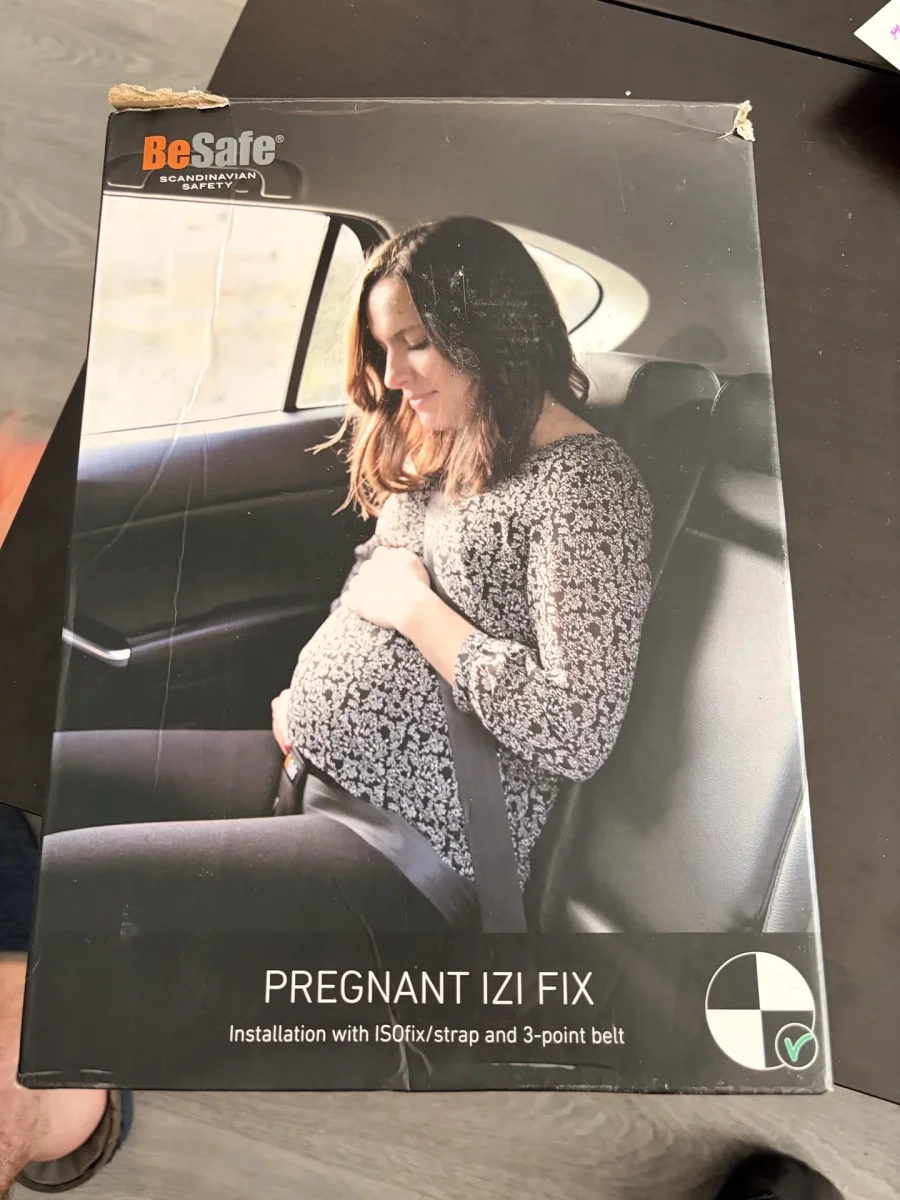Se cambia: BeSafe Pregnant Izi Fix – cambio por cartaso cromos. En Barcelona. Publicado por Ricardo.