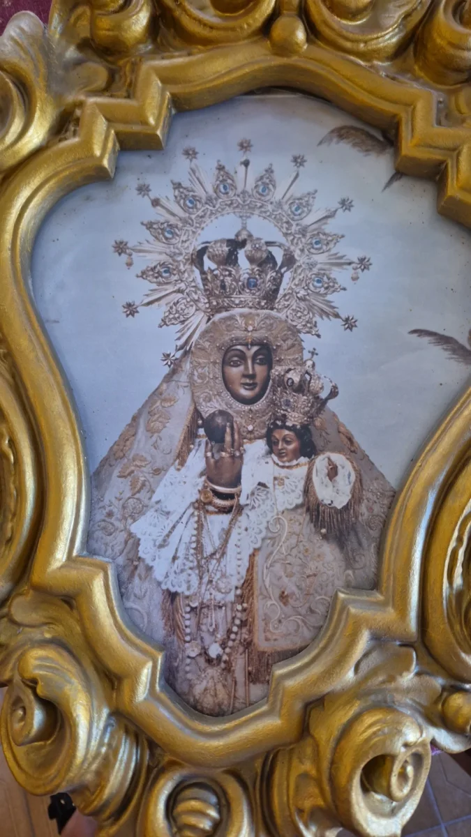 Giving away: Nuestra Señora de la Regla. In Caudete. Posted by Loretta.