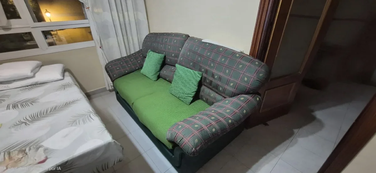 REGALO SOFAS. Foto 2 de 3.