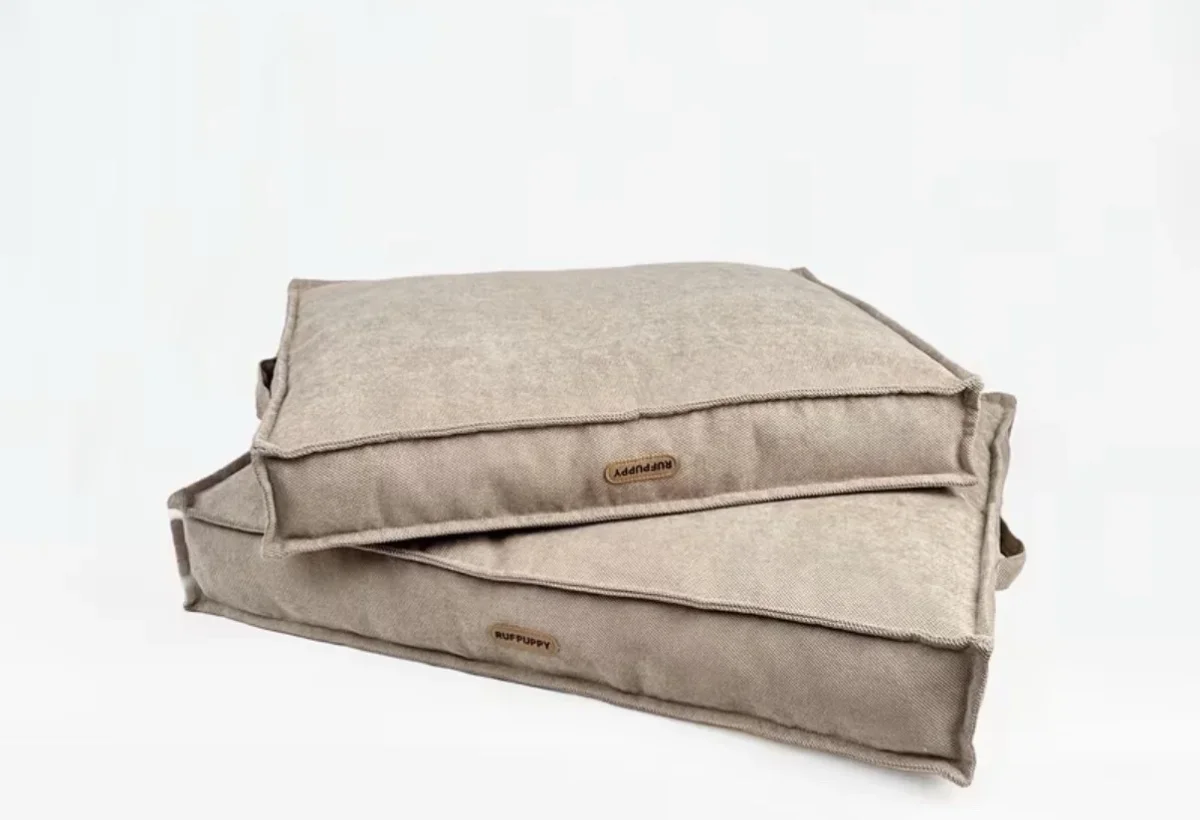 Cama grande para animales. Foto 4 de 5.