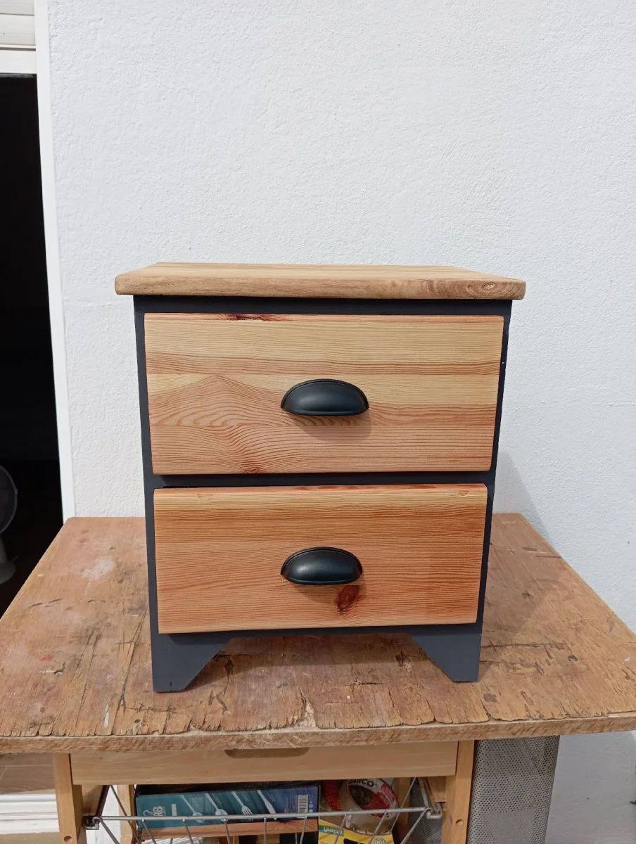 Idea de reciclaje: mesita recicladas.. Publicado por Jose.